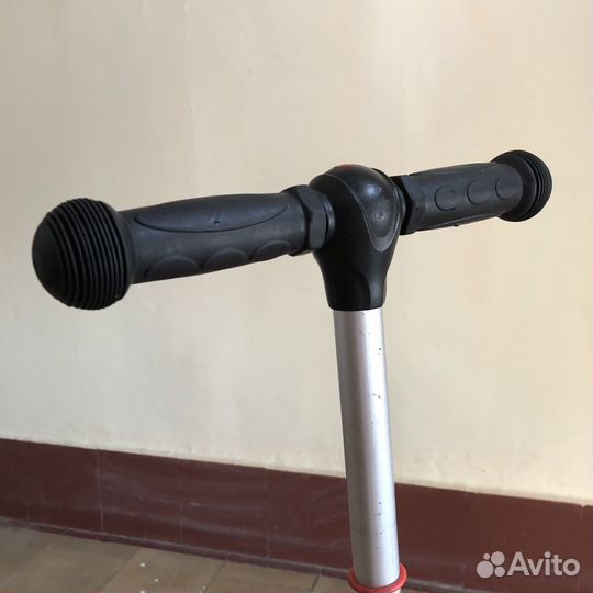 Самокат трехколесный Triumf Active