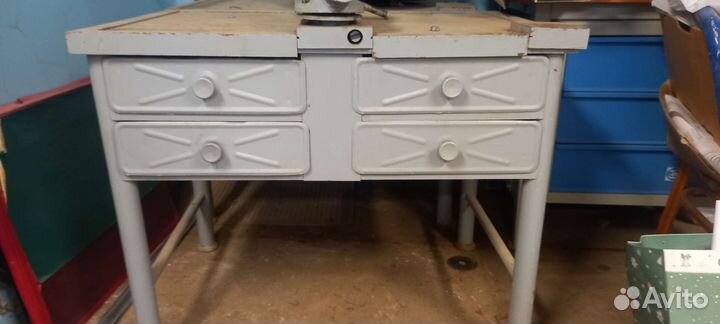 Стол слесарный верстак