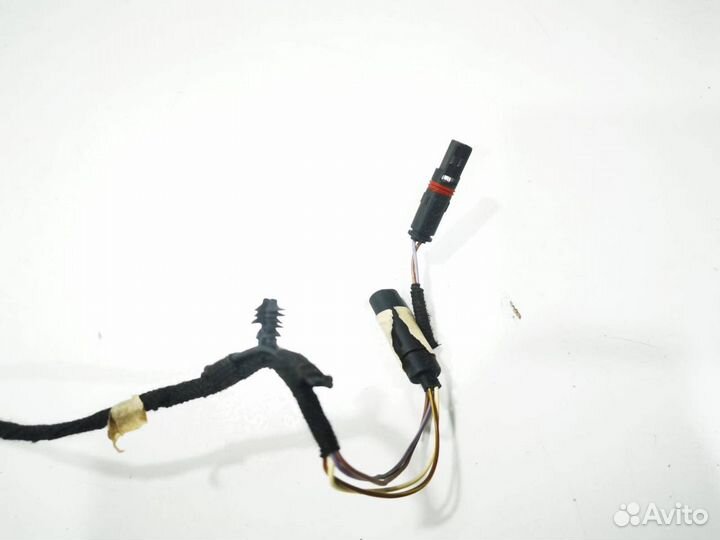 Проводка двери передней правой Mini Clubman