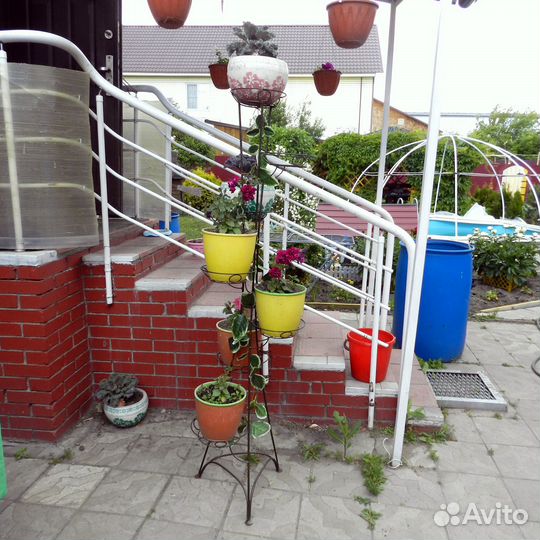 Стойка для цветов