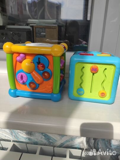 Развивающие игрушки музыкал. кубики, утка, ночник