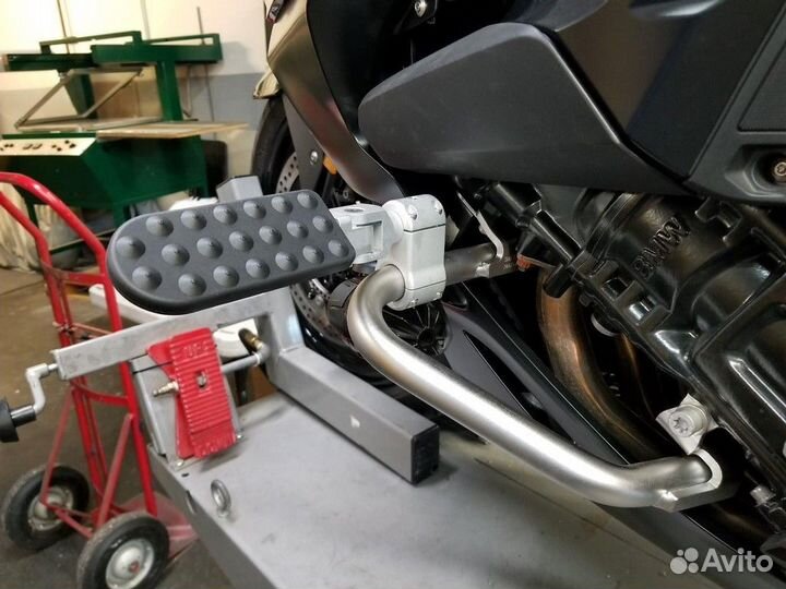 Выносные подножки highway pegs ilium works K1600GT