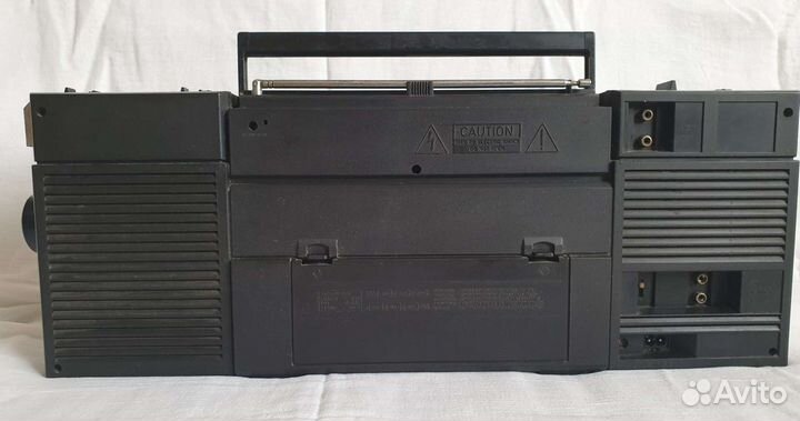 Музыкальный центр Universum CTR 744