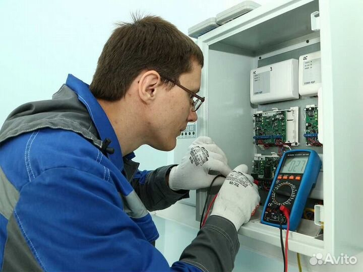 Слесарь кипиа