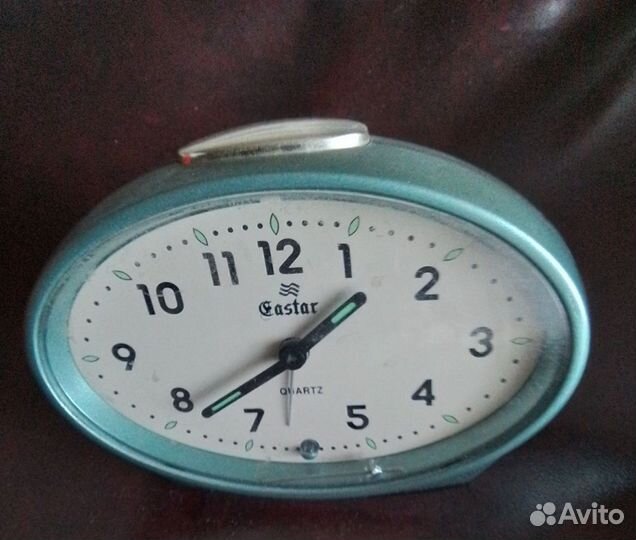 Часы будильник настольные СССР Gastar, Витязь