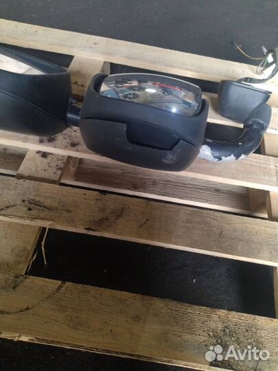 Зеркало наружное левое DAF XF 105 2009