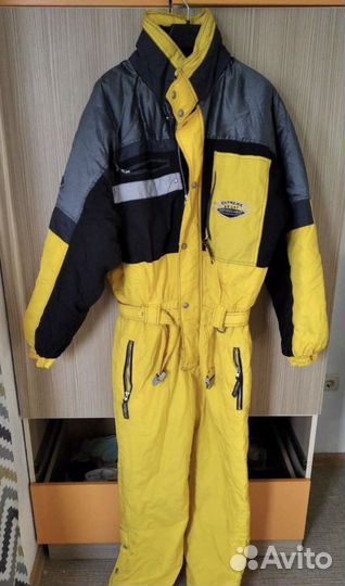 Горнолыжные ботинки atomic