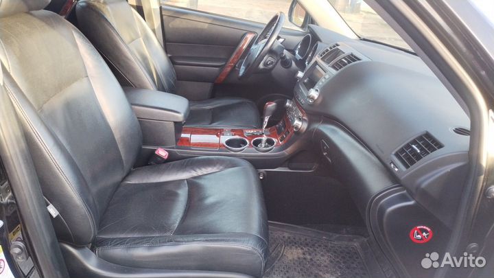 Toyota Highlander 3.5 AT, 2011, 225 000 км