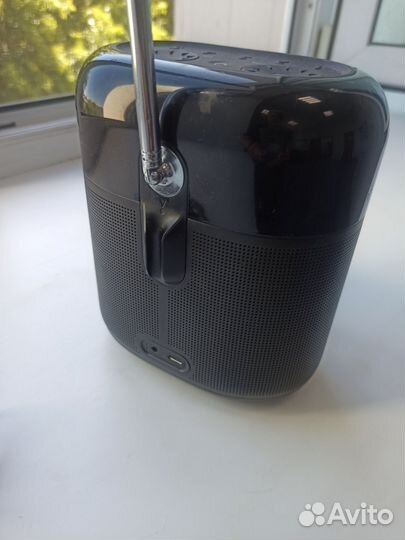 Беспроводная акустика с радио Jbl tuner xl fm