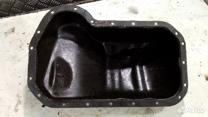 Поддон двигателя Audi A6C4 2.0