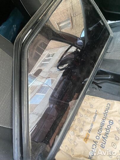 Стекла боковые ваз 2108 2113 задние