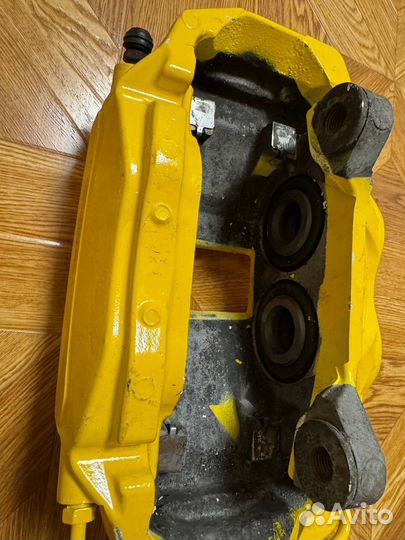 Суппорт передний Audi A4 A5 b9 A6 A7 c8 Q5 fy