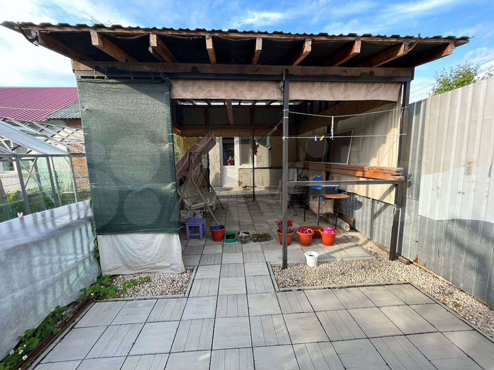 Дом 31,7 м² на участке 4 сот.