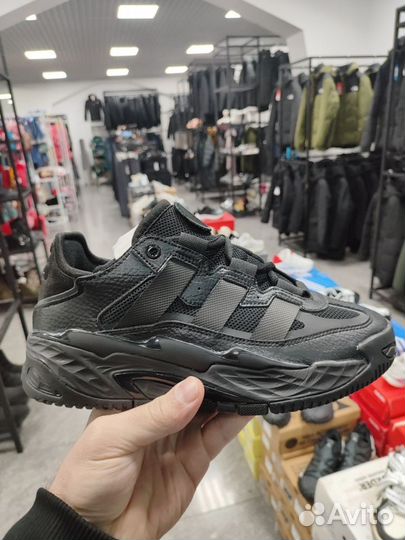 Кроссовки - Adidas