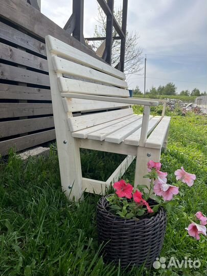 Скамейка садовая