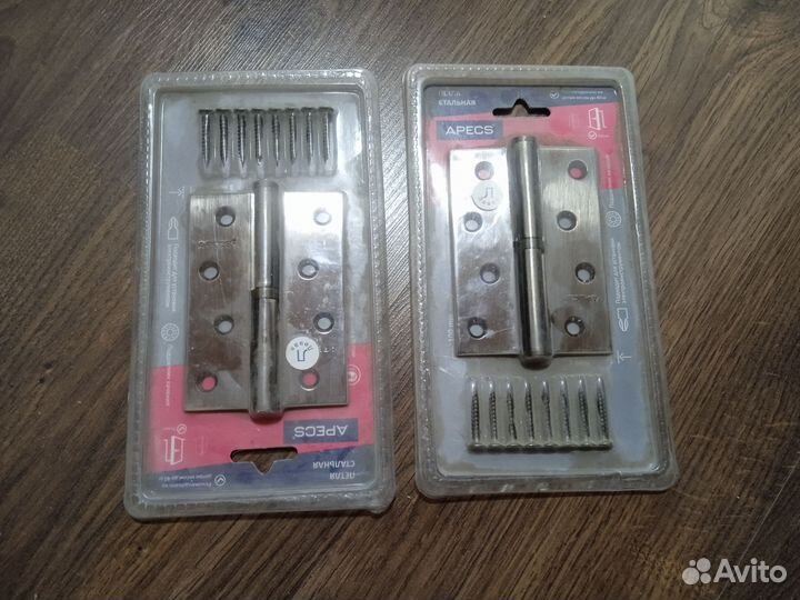 Петли на двери