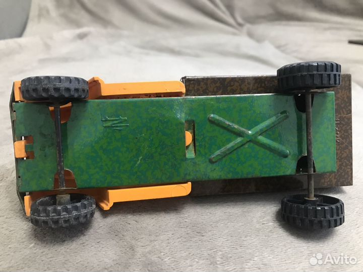 Игрушка грузовик газ 53. СССР