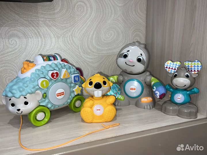 Fisher price Ленивец Ежик Лось Бобер