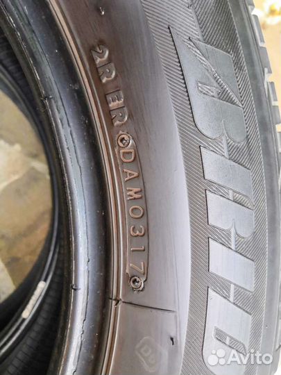 Bridgestone Dueler H/P Sport 215/60 R17 96H