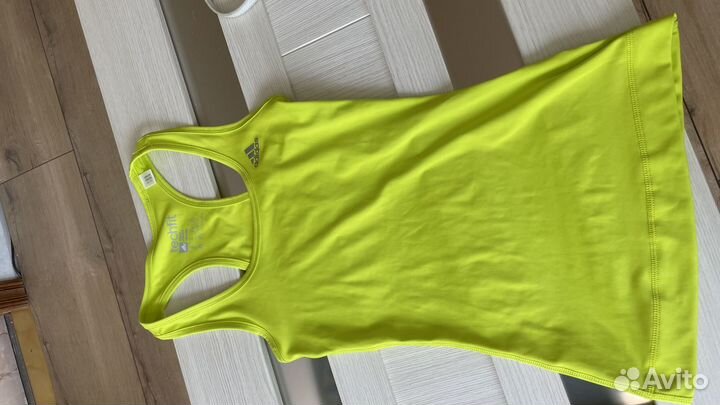 Спортивная одежда Adidas, Nike, Reebok