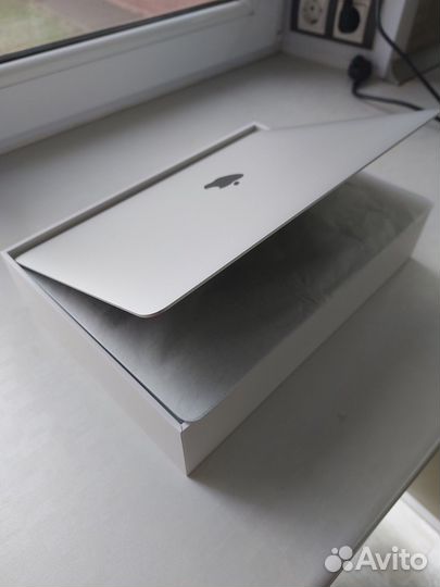Apple MacBook Air 13 2020 8gb 256
