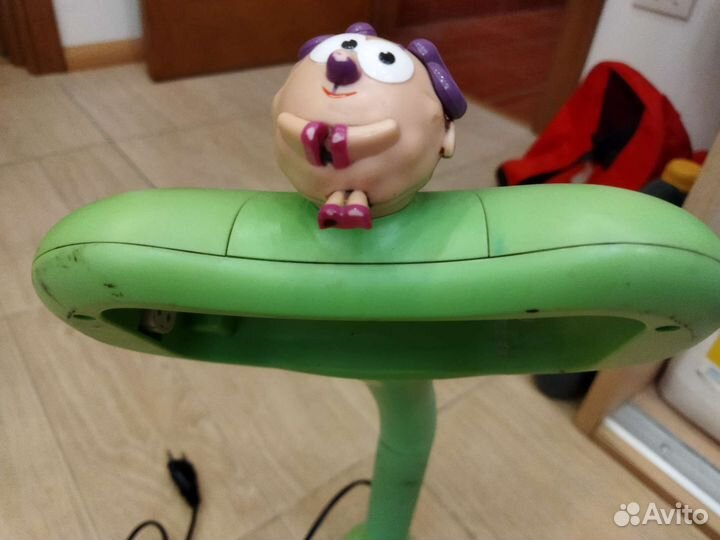 Настольная лампа