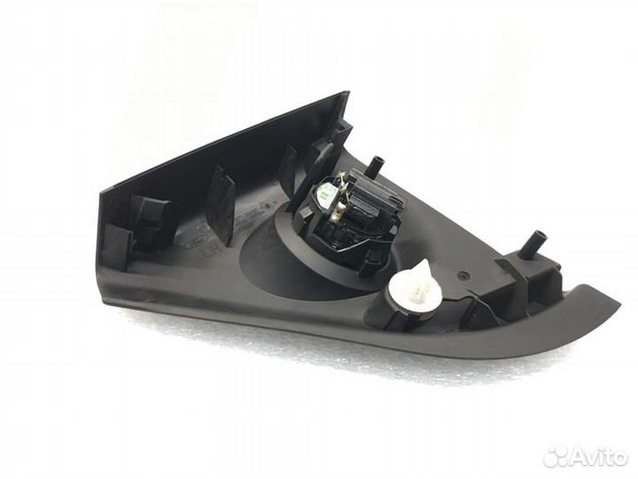 Накладка зеркало левая Ford Mondeo седан 2.3 2010