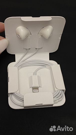 Наушники Apple проводные lightning