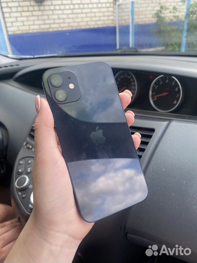 iPhone 12 64 gb