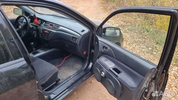 Mitsubishi Lancer 1.6 МТ, 2006, 248 000 км