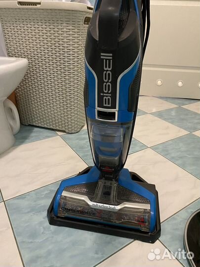 Моющий пылесос Bissell