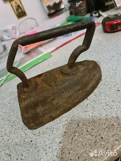 Утюг чугунный старинный, цена договорная