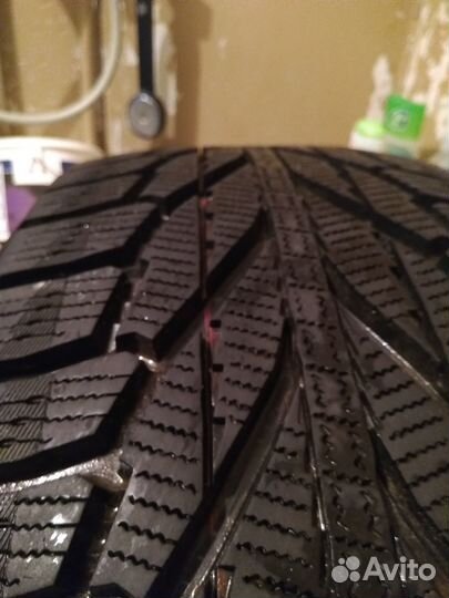 Nokian Tyres Hakkapeliitta R2 SUV 235/60 R17 106R