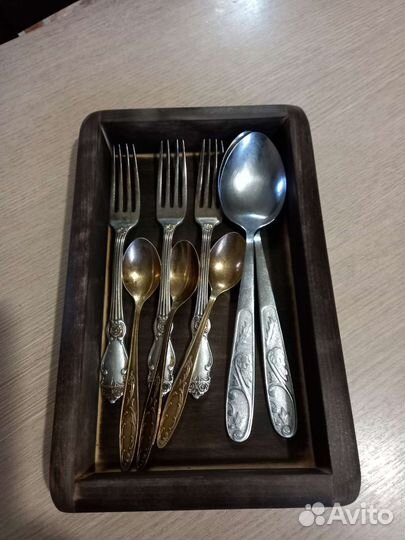 Лоток для куханных приборов