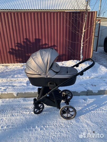 Коляска Tutis viva life Galaxy