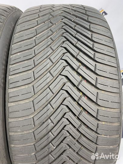 Continental AllSeasonContact 225/40 R18 84Y