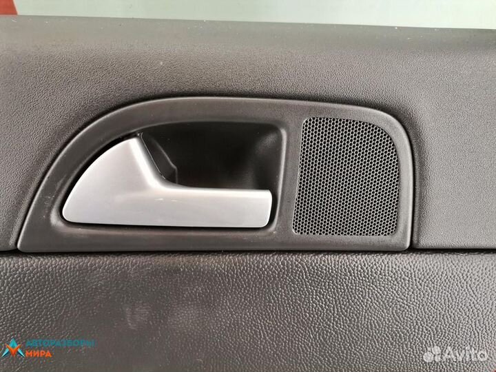 Дверь задняя левая Volvo V50 рест. 2010 31335469