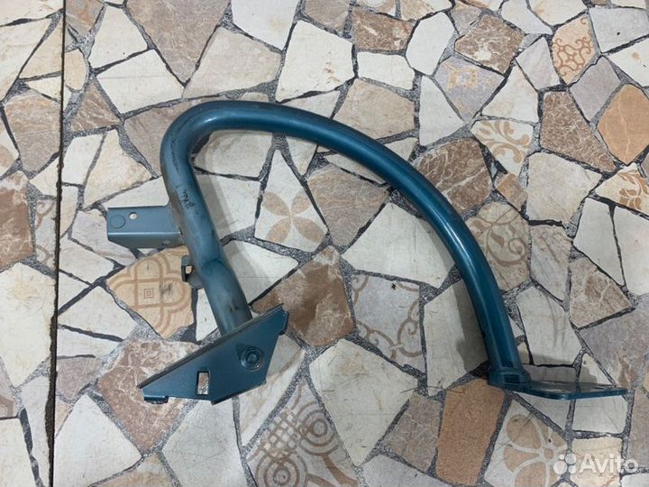 Петля крышки багажника Audi A5 купе 1.8 2008