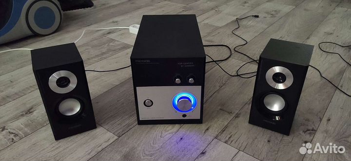 Колонки microlab m880 2.1