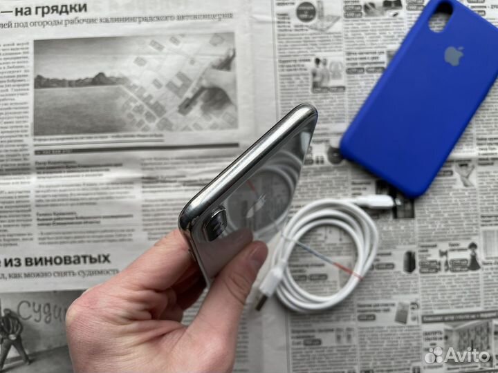 iPhone X, 256 ГБ