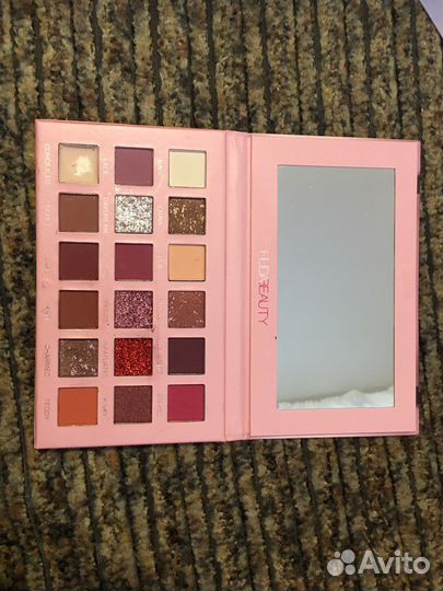 Тени для век