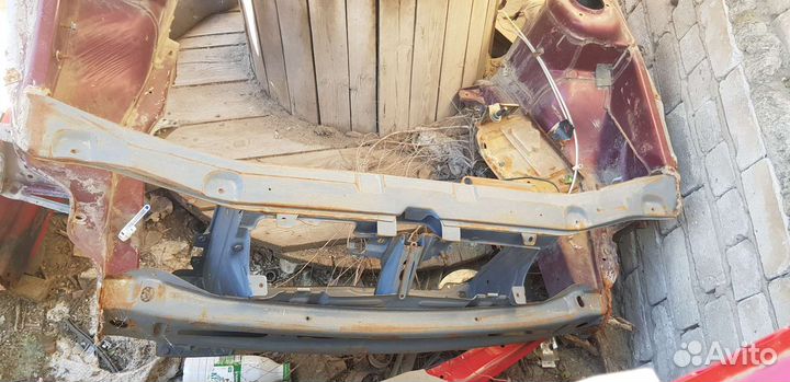 Передняя часть ваз 2110-2112