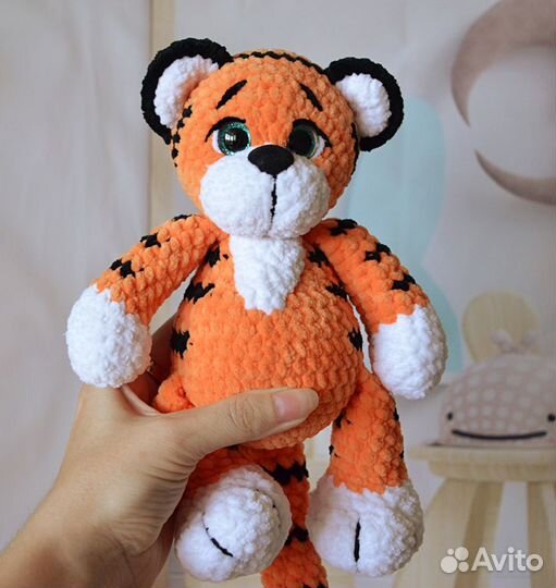 Тигрёнок вязаная игрушка
