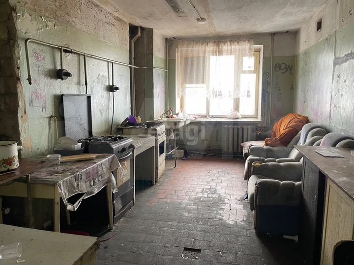 Комната 13,8 м² в 1-к., 2/5 эт.