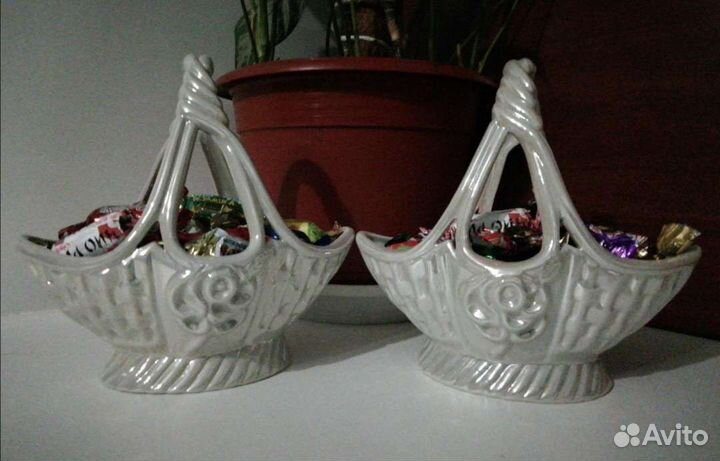 Новые фарфоровые вазочки-конфетницы