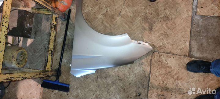 Переднее левое крыло Шевроле Спарк М200