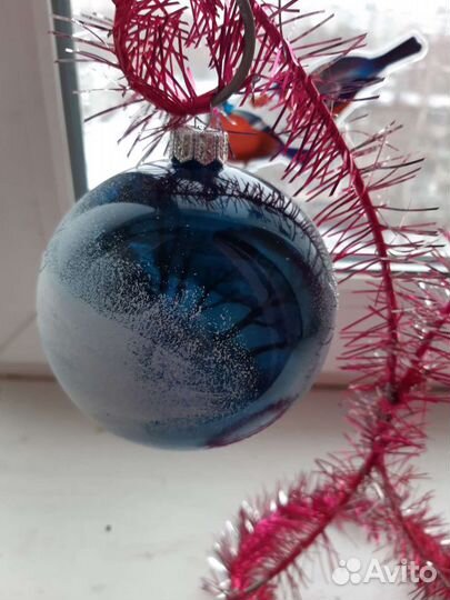 Елочная игрушка шар