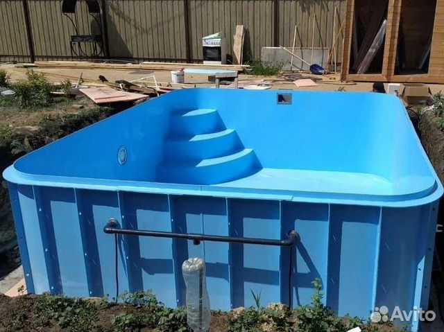 Пластиковый бассейн