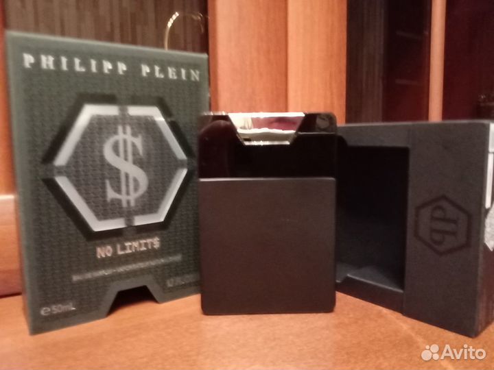 Мужская туалетная вода