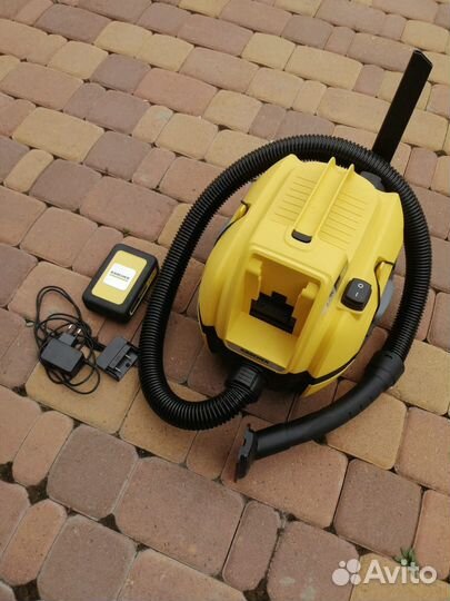 Пылесос Karcher WD 1 Compact